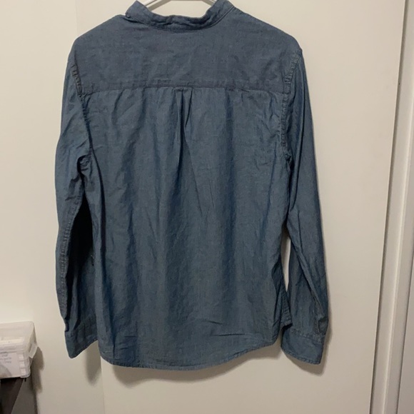 Men’s button up shirt - Picture 2 of 3